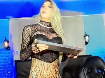 Stripchat Free Porn Cam of Victoria_Kastelo