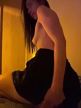 Stripchat Adult Webcams of karinasantos_