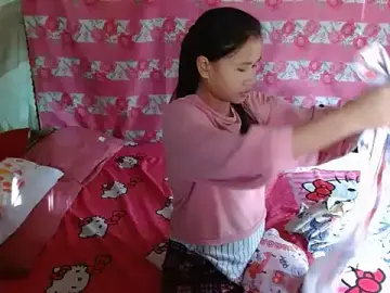 Stripchat Watch Live Sex Cams of Itsme_Foxy_Shantale