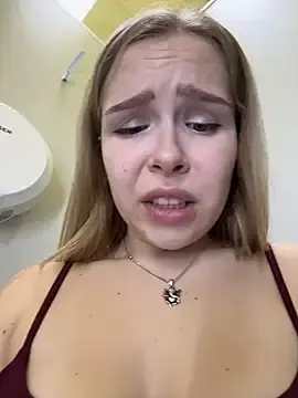 Stripchat Live Sex Cam of Liza_risky