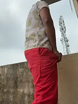 Stripchat Free Porn Cam of sonalsanskar