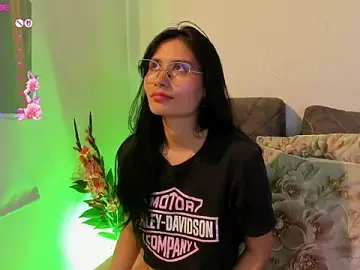 Stripchat Sex Chat of NayeCloud