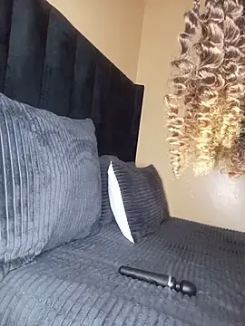 Stripchat Best live sex cam show of Nicollet2