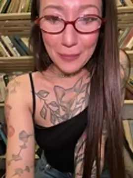 Stripchat Watch Live Sex Cams of SaintSquirt
