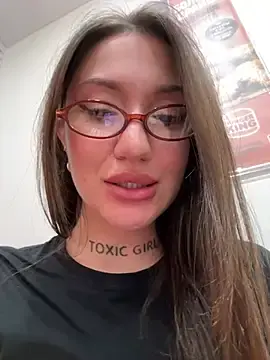 Stripchat Live Porn of SaintSquirt