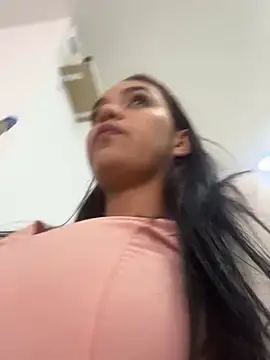 Stripchat Live Sex of Sara-77