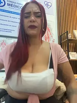Stripchat Sex Cam of Sara-77