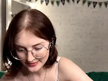 Stripchat Live Sex Cam of FakeLamb