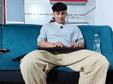 Stripchat Free Live Porn of jacques_cardiet