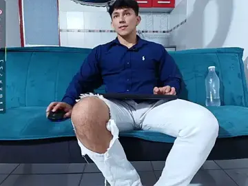 Stripchat Live Sex of jacques_cardiet