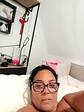 Stripchat Free Porn Cam of pulpeuse64