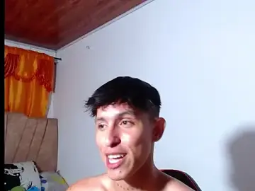 Stripchat Nude Webcam of rowanbig