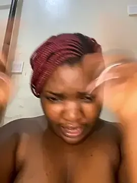 Stripchat Free Live Porn of sweet18creamybigpussy