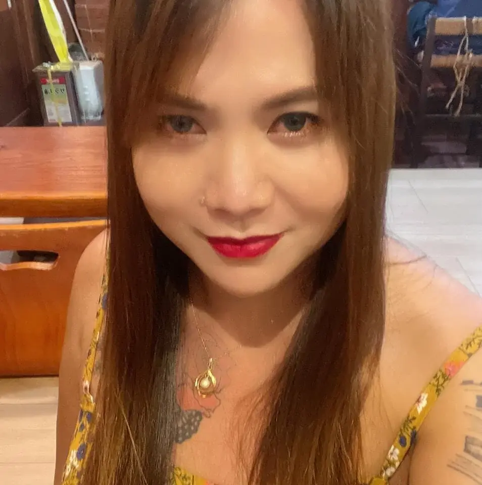 TabooSHOWgirl18