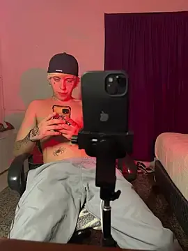 Stripchat Live Sex Cam of sableye21