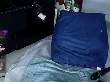 Stripchat Free Porn Cam of Camila---torres