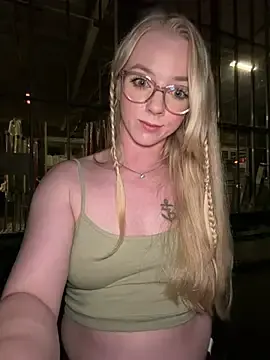 Stripchat Best live sex cam show of LinaLeana
