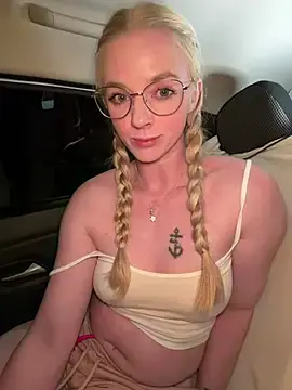 Stripchat Sex Chat of LinaLeana