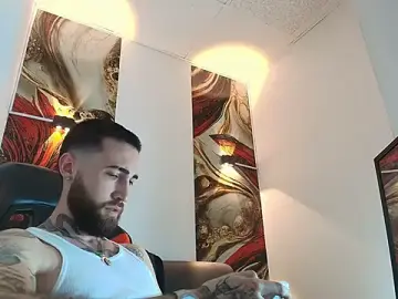 Stripchat Best live sex cam show of Luke_davis01