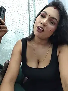 Stripchat Sex Cam of Queen_Doll