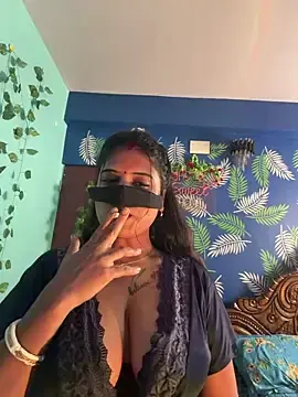 Stripchat Live Sex Cam of V-Hot-Sweti