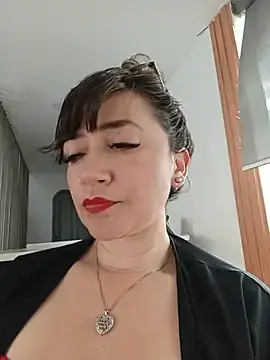 Stripchat Live Porn of tata_sanz_