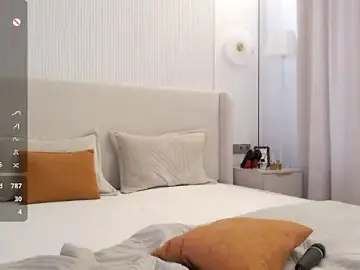 Stripchat Nude Webcam of ArielleSou