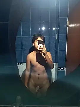 Stripchat Watch Live Sex Cams of Julio0410