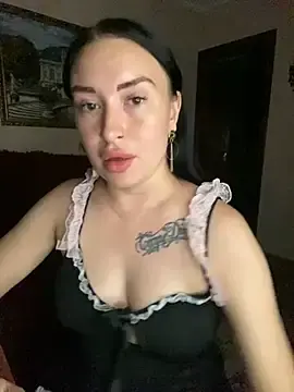 Stripchat Sex Cam of Roxana_Bell