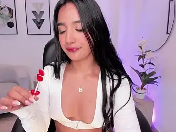 Stripchat Free Porn Cam of Beverly_johnson