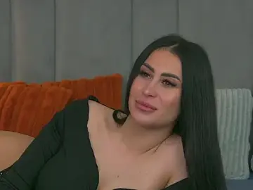 Stripchat Best live sex cam show of EmyLaveau