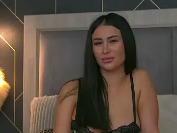 Stripchat Watch Live Sex Cams of EmyLaveau