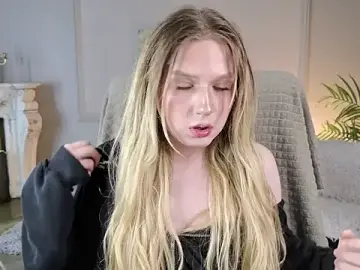 Stripchat Live Sex Cam of Jes_Solar