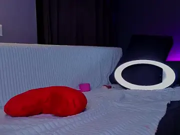 Stripchat Sex Cam of Nicole_Hampton