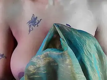 Stripchat Free Porn Cam of Ravishing_Roma