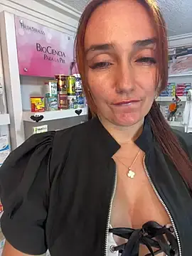 Stripchat Free Porn Cam of swmilena_hot_