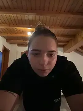 Stripchat Watch Live Sex Cams of Naomi-Klein