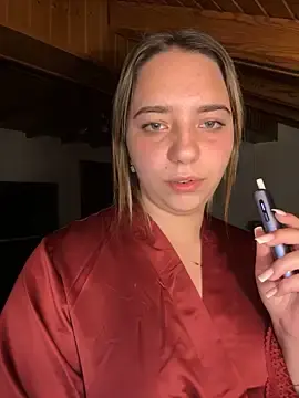 Stripchat Free Live Porn of Naomi-Klein