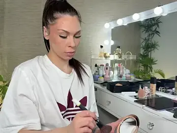 Stripchat Live Sex Cam of NattyFierros