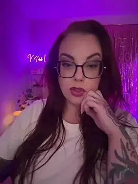 Stripchat Live Sex Cam of Miss_Lucifer6