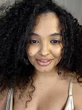Stripchat Live Sex Cam of Queenpandinha