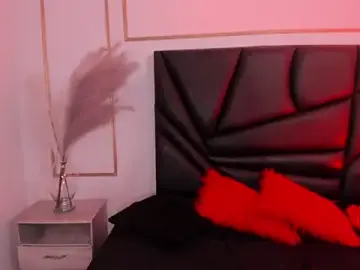 Stripchat Best live sex cam show of Scarbadgirl_