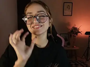 Stripchat Free Porn Cam of SweetJennaa