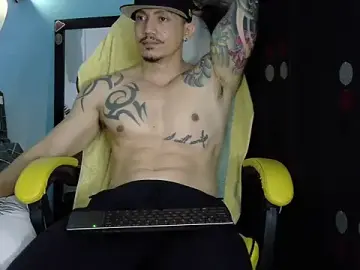 Stripchat Free Porn Cam of Alex_motta