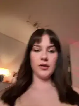 Stripchat Live Sex Cam of MaribelRiver