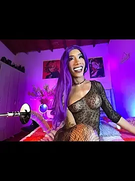 Stripchat Live Sex Cam of Naugth_channel_ts