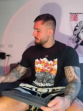 Stripchat Private Sex Chat of DimitriSullivan_