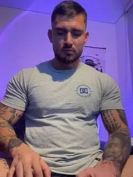 Stripchat Adult Webcam of DimitriSullivan_