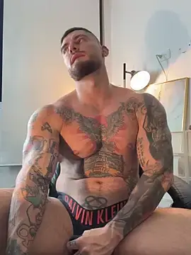 Stripchat Adult Webcam of DimitriSullivan_
