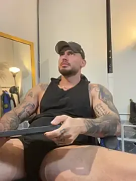 Stripchat Sex Cam of DimitriSullivan_